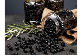 Siyah Kuru Sele Zeytin